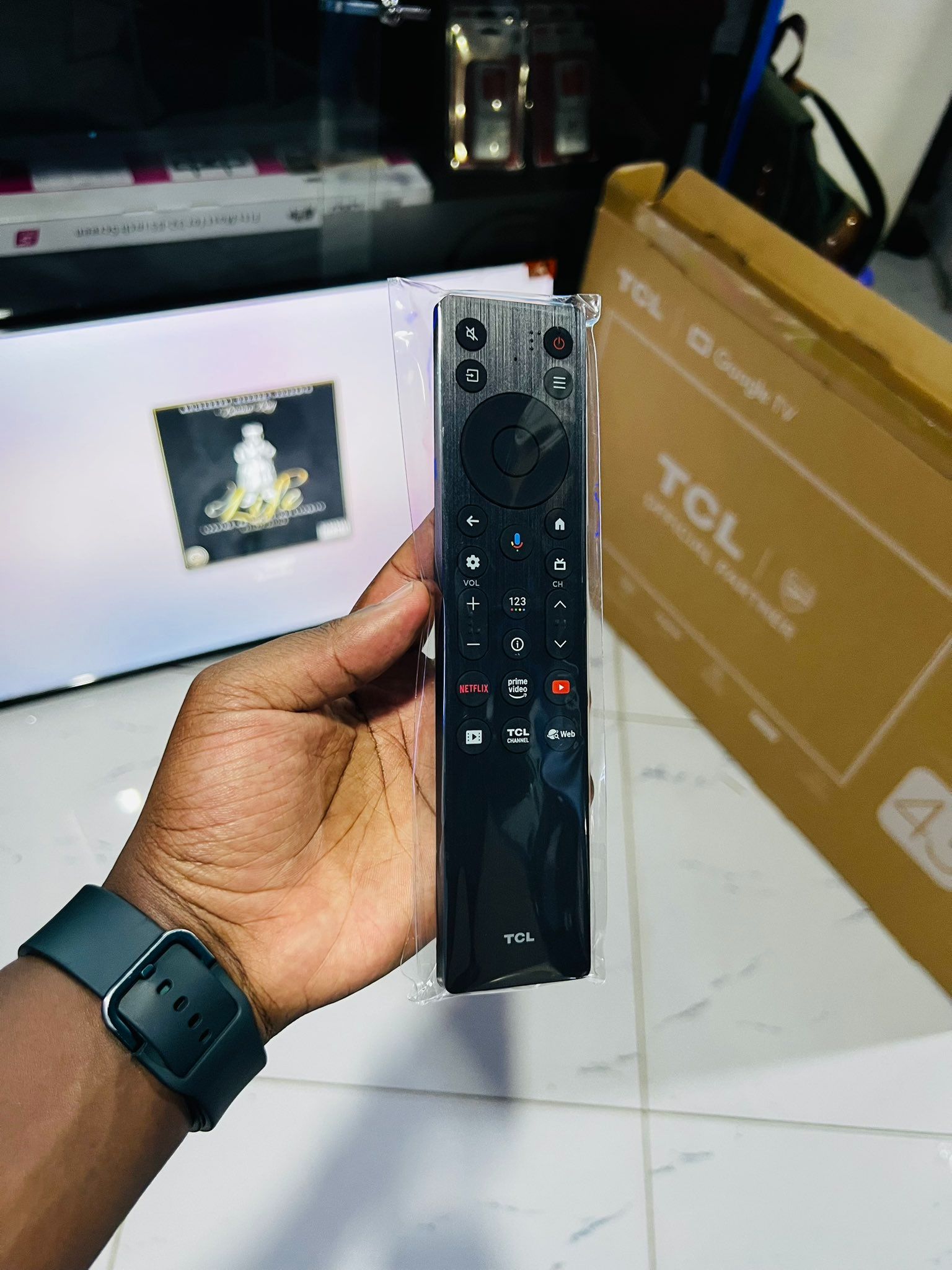 TCL 43 Inches  4K UHD V6C model, HDR Smart Google TV Ultra HD Direct LED, Netflix, YouTube, Dolby Audio,sleek bezel-less  design With Free Gift of Wall Mount and TV GUARD