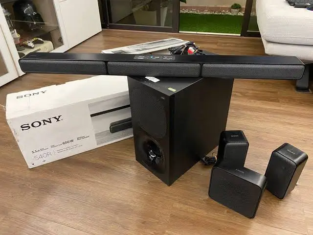 Sony HT-S40R Real 5.1ch Dolby Audio Soundbar for TV with Subwoofer & Wireless Rear Speakers, 5.1ch Home Theatre System (600W, Bluetooth & USB Connectivity, HDMI & Optical Connectivity.Sony hometheatre