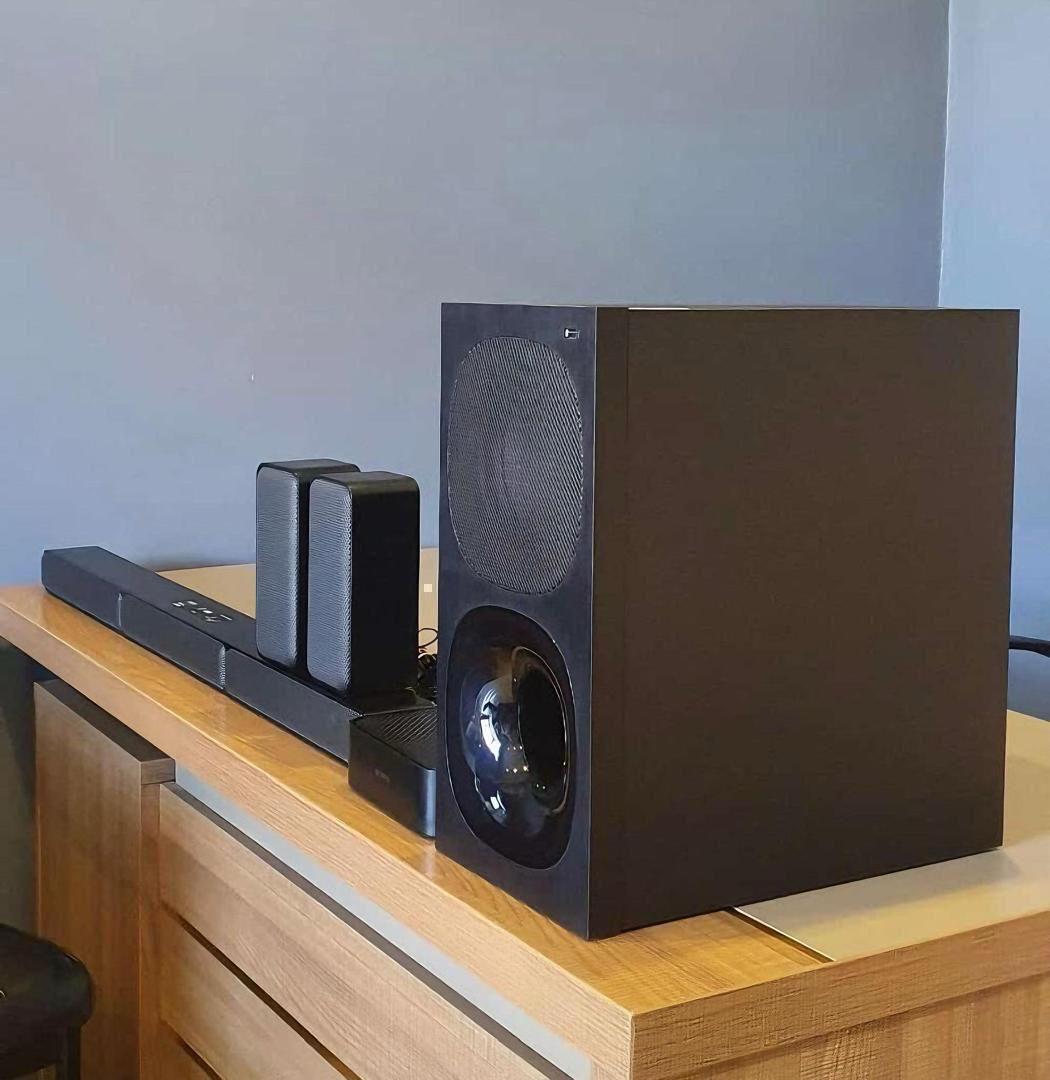 Sony HT-S40R Real 5.1ch Dolby Audio Soundbar for TV with Subwoofer & Wireless Rear Speakers, 5.1ch Home Theatre System (600W, Bluetooth & USB Connectivity, HDMI & Optical Connectivity.Sony hometheatre