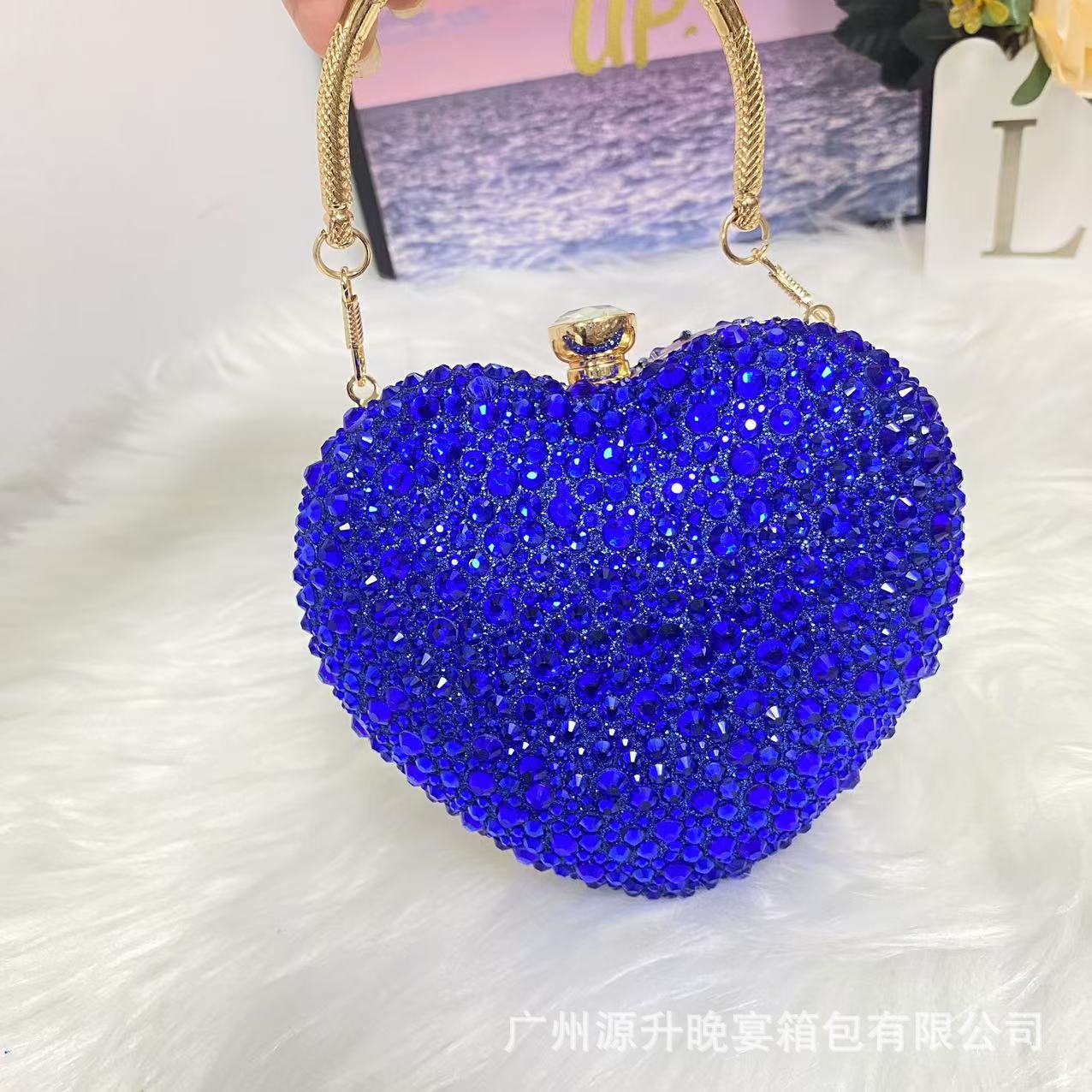 1Piece Rhinestone Mini Handbags Luxury Diamond Inlay Heart Shape Crystal Clutch Purse Evening Wedding Party Traveling Bag