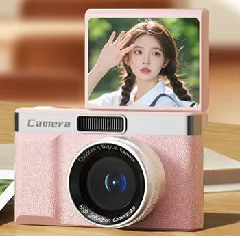 CCD Ultra HD Digital Camera 180° Flip Screen Cam 20MP Student Vlog for Campus 8x Zoom Ultra Light Selfie Digital Camcorder Gift