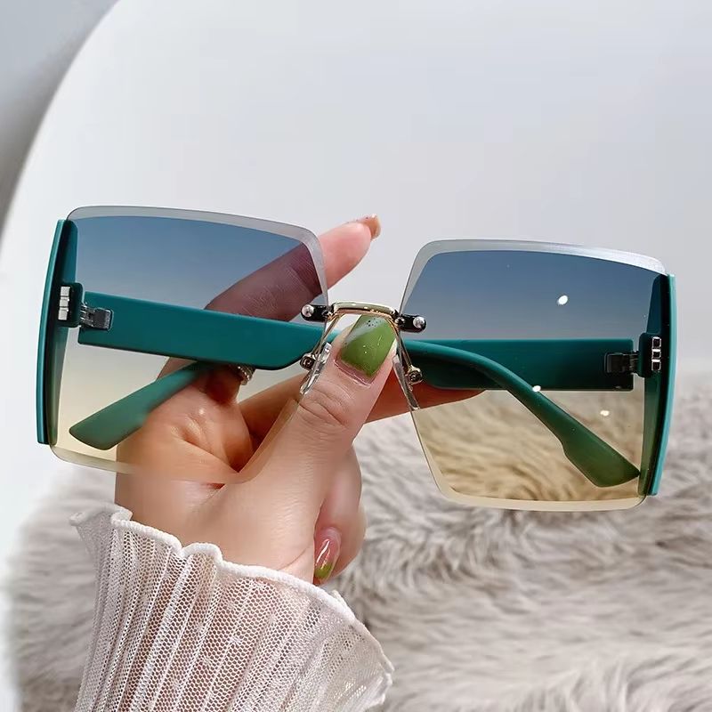 New Borderless Square Sunglasses Women's Brand Designer Fashion Sun Glasses Women Outdoor Driving Eyewear UV400 Oculos De Sol