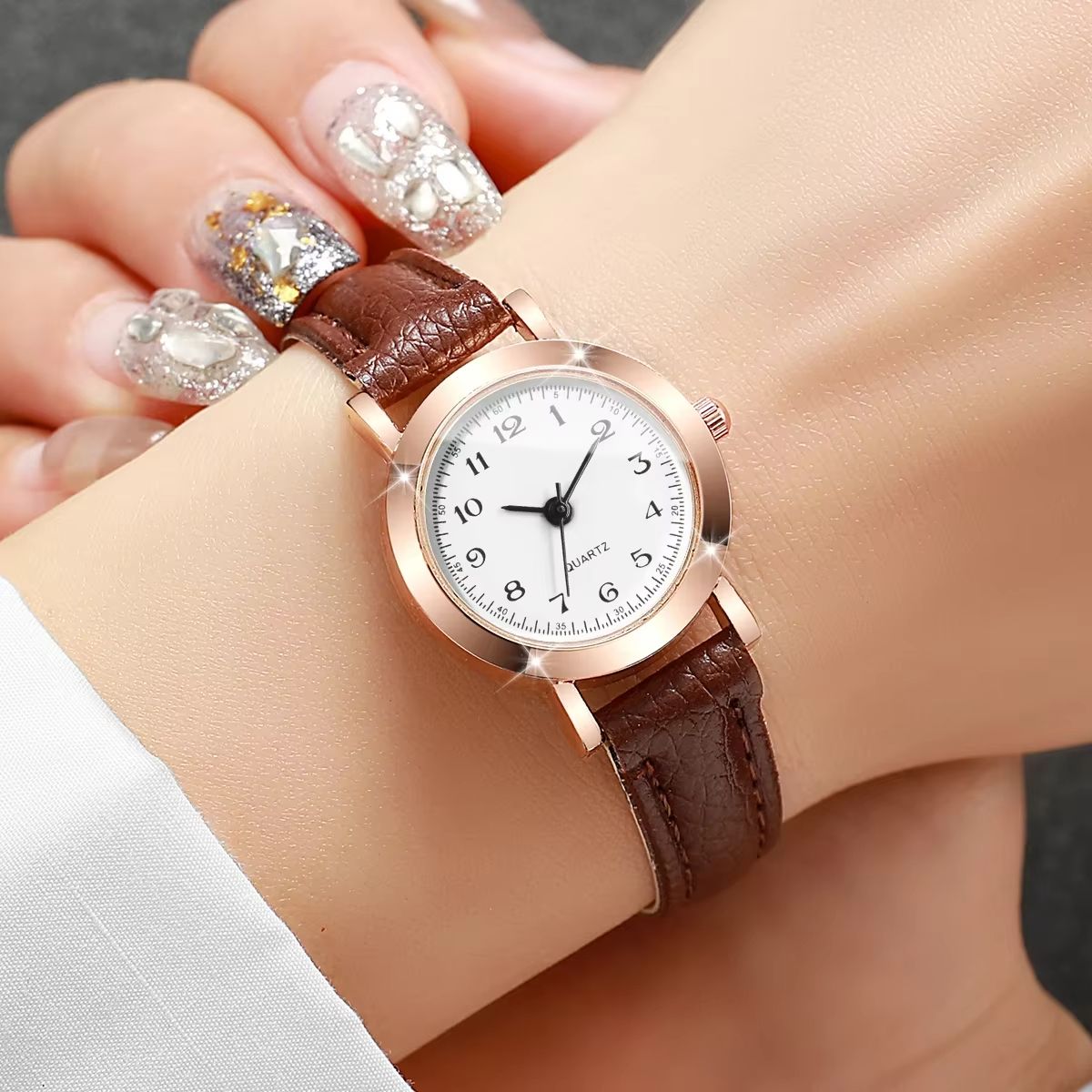 Fashion Simple Small Dial Women Watches Ladies Leather Band Women's Business Quartz Wristwatches Girls Clock