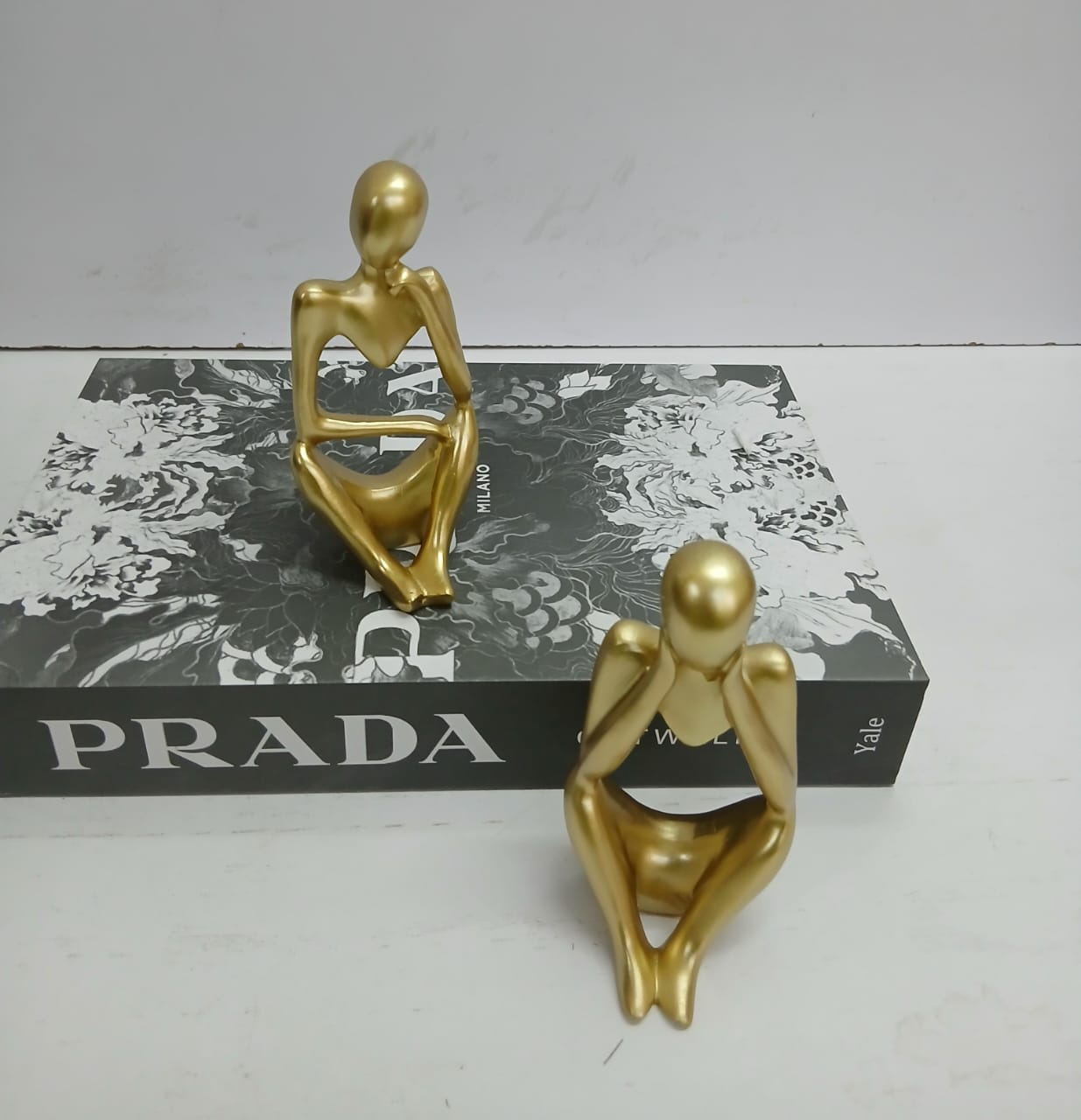 Thinker man statues. Gold color available. 1piece Thinker Man Statue Modern Art Showpiece Sculpture Decoration for Home Office Table Desk Bookshelf Decor