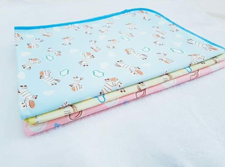 MACINTOSH Baby Waterproof Urine Pad / Changing Mat – Soft, Reusable, Washable Protector for Crib, Stroller & Travel, Breathable Leak-Proof Baby Bed Mat for Newborns & Toddlers