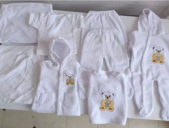 8pcs Unisex Newborn Receiving Set / Baby Gift Set | Soft Cotton Baby Essentials with Clothes, Caps, Mittens & Blanket | Perfect Newborn Outfit & Baby Shower Gift for Boys & Girls