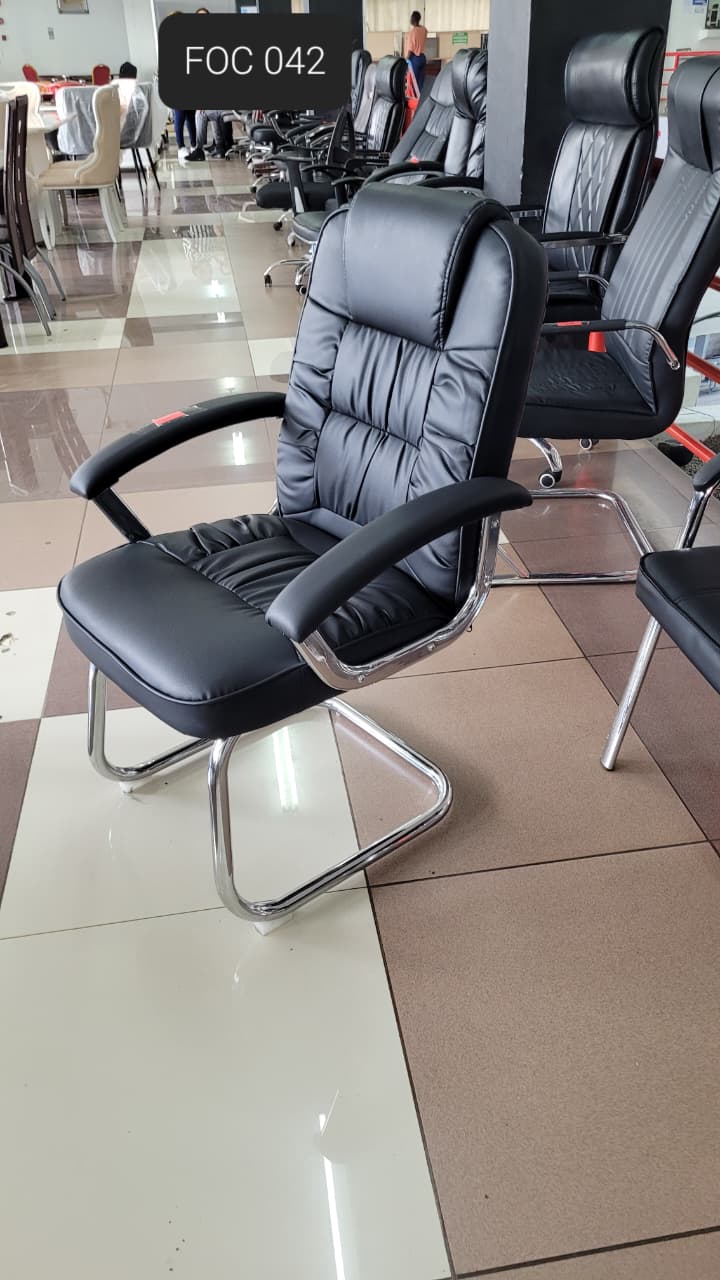 High quality leather executive office chair