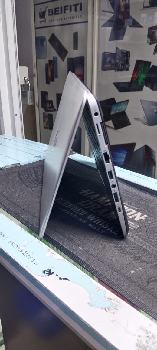 GRADE A EX UK HP ELITEBOOK 820 G4 INTEL CORE I5 WITH A SPEED OF 2.60 GHZ WITH 8GB RAM 256 SSD 14 INCH DISPLAY WITH 6 MONTH WARRANTY WINDOWS 11 PRO 7TH GENERATION WINDOWS 11 PRO