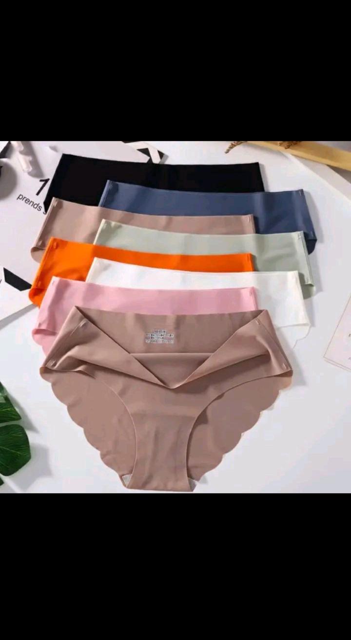 4PCS HIGH QUALITY LADIES PANTIES/ UNDERWEAR, SEAMLESS SILK SEXY UNDERWEAR.