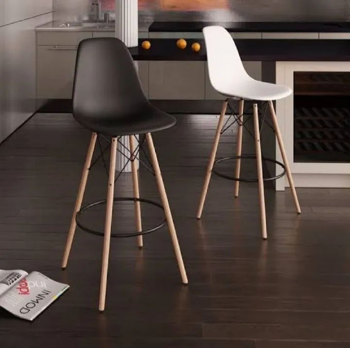 Eames Chairs posture friendly ergonomic Island Stool Chair with wooden stands
