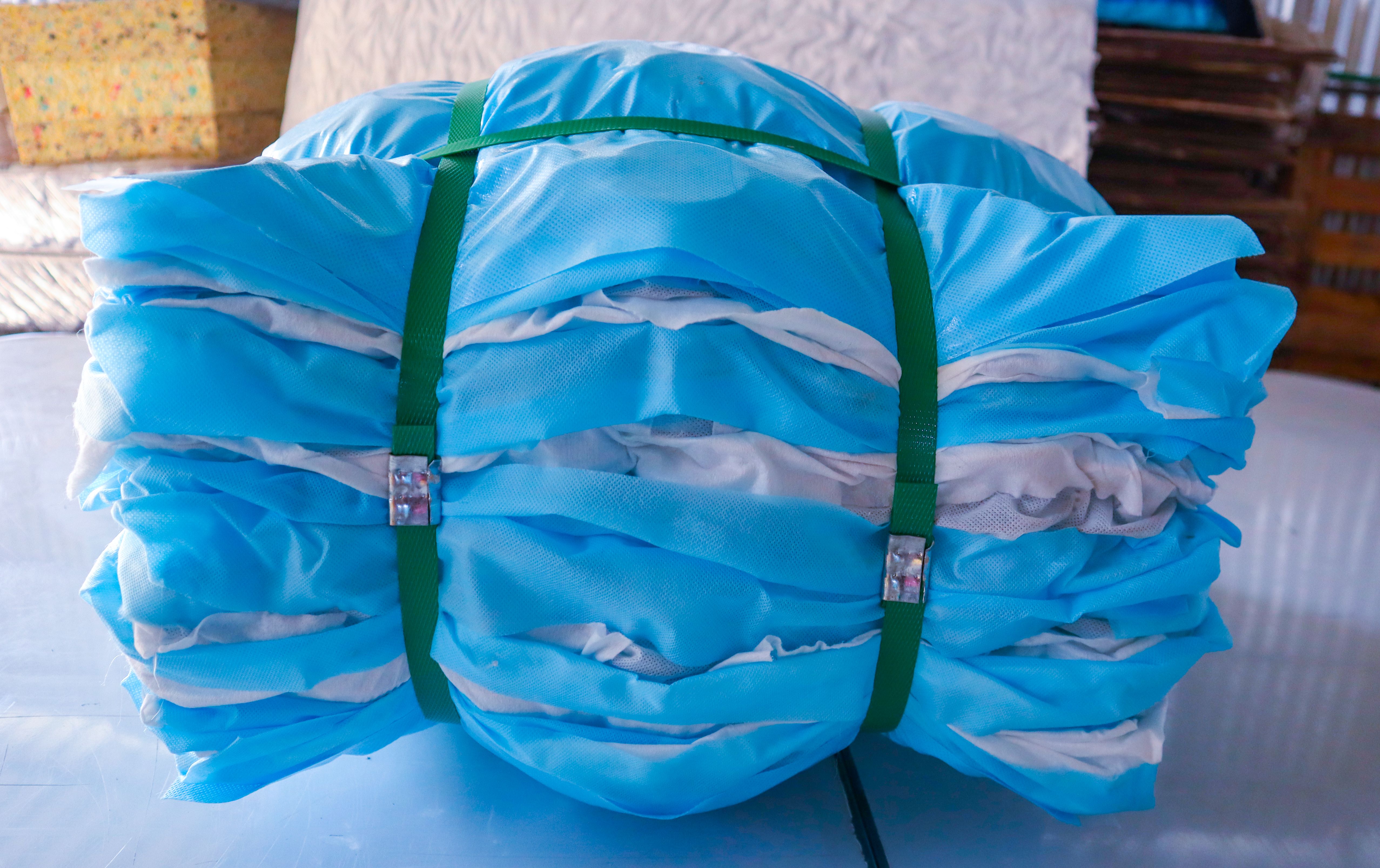 1 Pc Pocket Spring Cushion (20x20 inch) Cube Meijiamei Customize All Size Cushion Innerspring for Sofa Cushions Manufacturer | Top Quality Cube Customized Furniture Pocket Spring Sofa Cushions