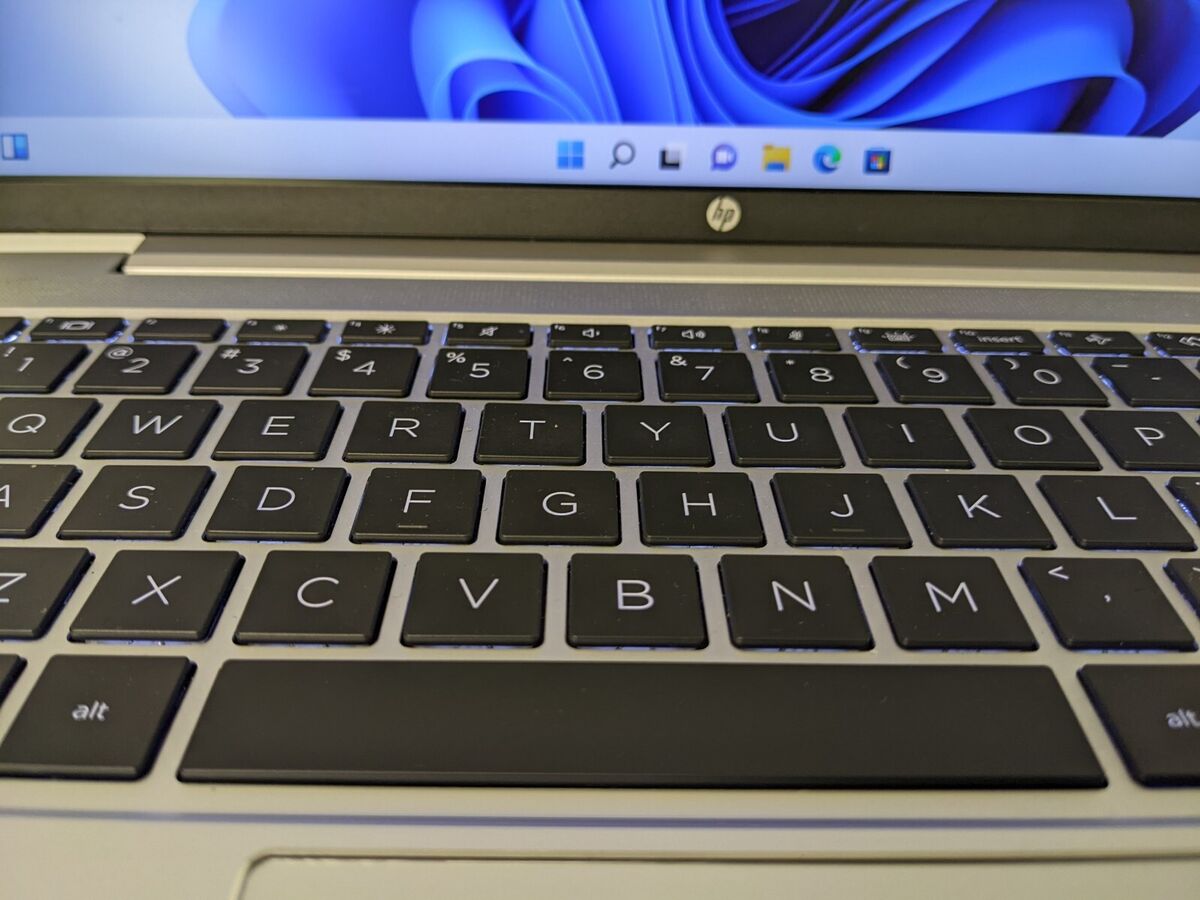 HP EliteBook 440 G5 Student Business Laptop Intel Core i5 7th Gen 8GB RAM 256GB SSD 14-Inch HD Anti-Glare Display HD Webcam Windows 10 pro