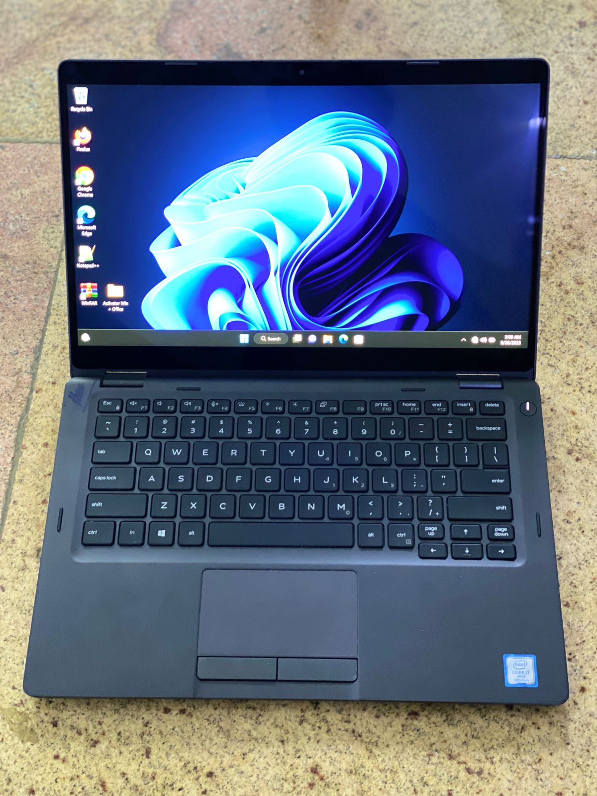 Dell Latitude 5300 2 IN 1 Refurbished Laptop Touch Screen X360 intel Core i5 8th generation 8GB RAM & 256GB SSD Storage 
with backlight keyboard with free laptop bag and Mouse