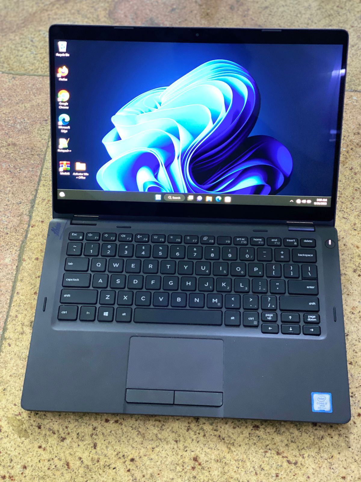 Dell Latitude 5300 2 IN 1 Refurbished Laptop Touch Screen X360 intel Core i5 8th generation 8GB RAM & 256GB SSD Storage 
with backlight keyboard with free laptop bag and Mouse