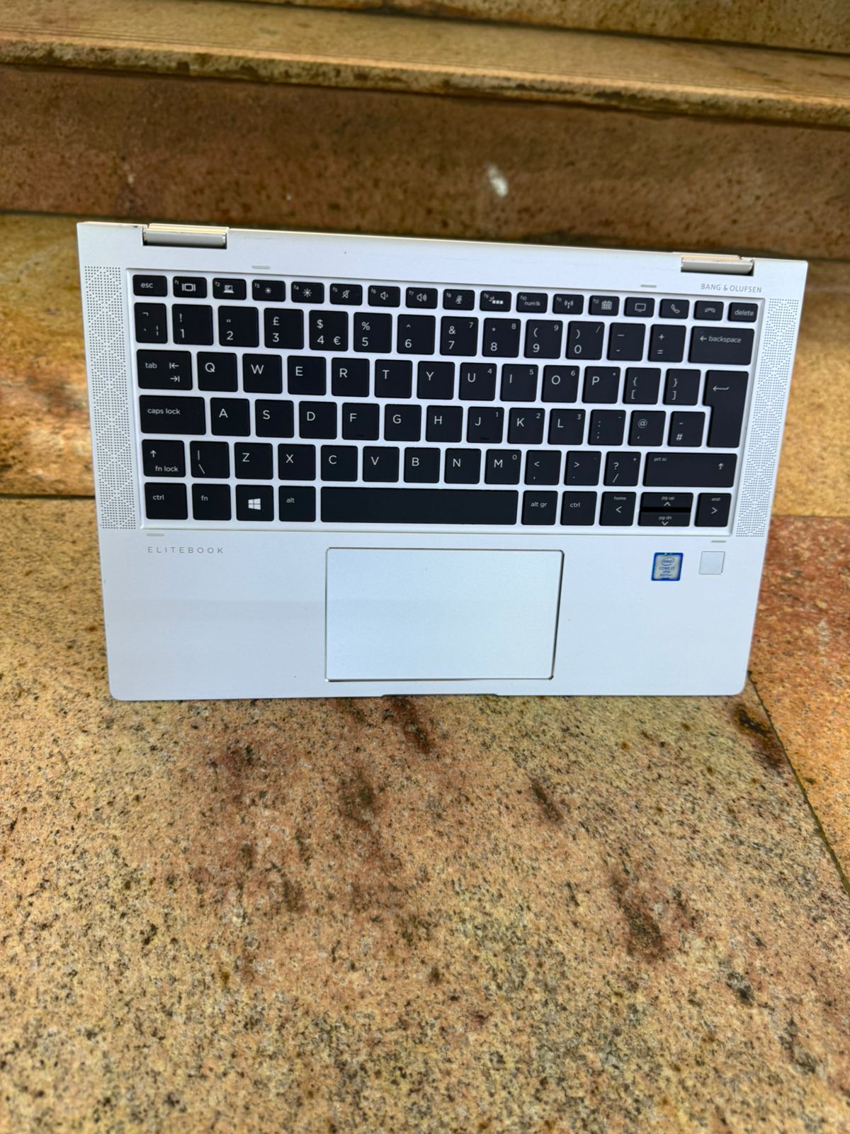 HP EliteBook 1030 G3/4 Touch Screen Convertible laptop X360-Intel Core i7 8th Gen-16GB RAM-512GB SSD 13.3 Inch-Refurbished with backlight Keyboard and fingerprint sensor