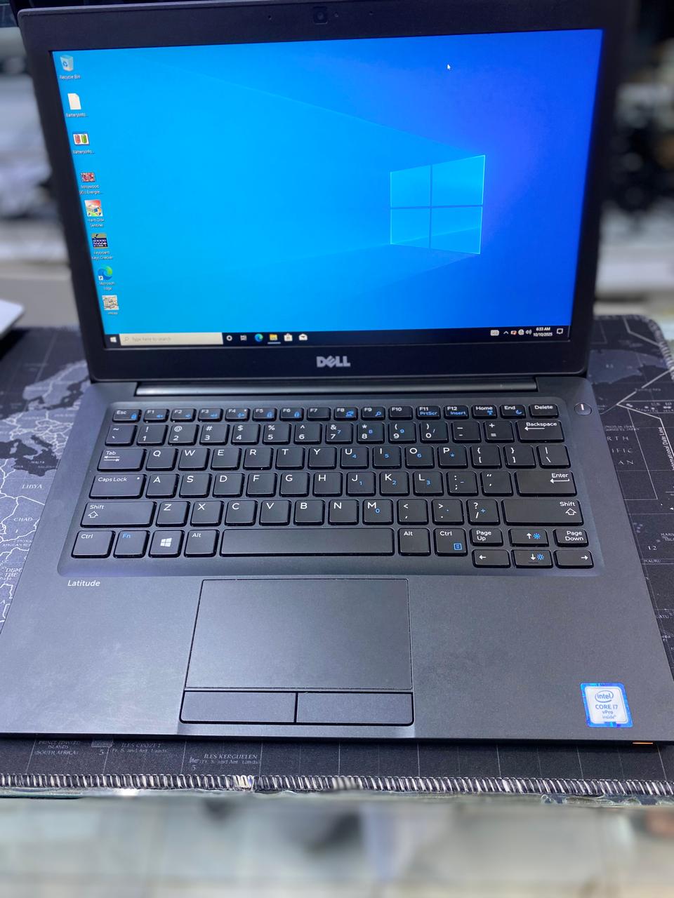 Dell latitude 7280 Intel Core i7 6th generation 8GB RAM & 256 GB SSD Storage with backlight keyboard
with 2.60 GHZ with 2 Cores and 4 logical processor