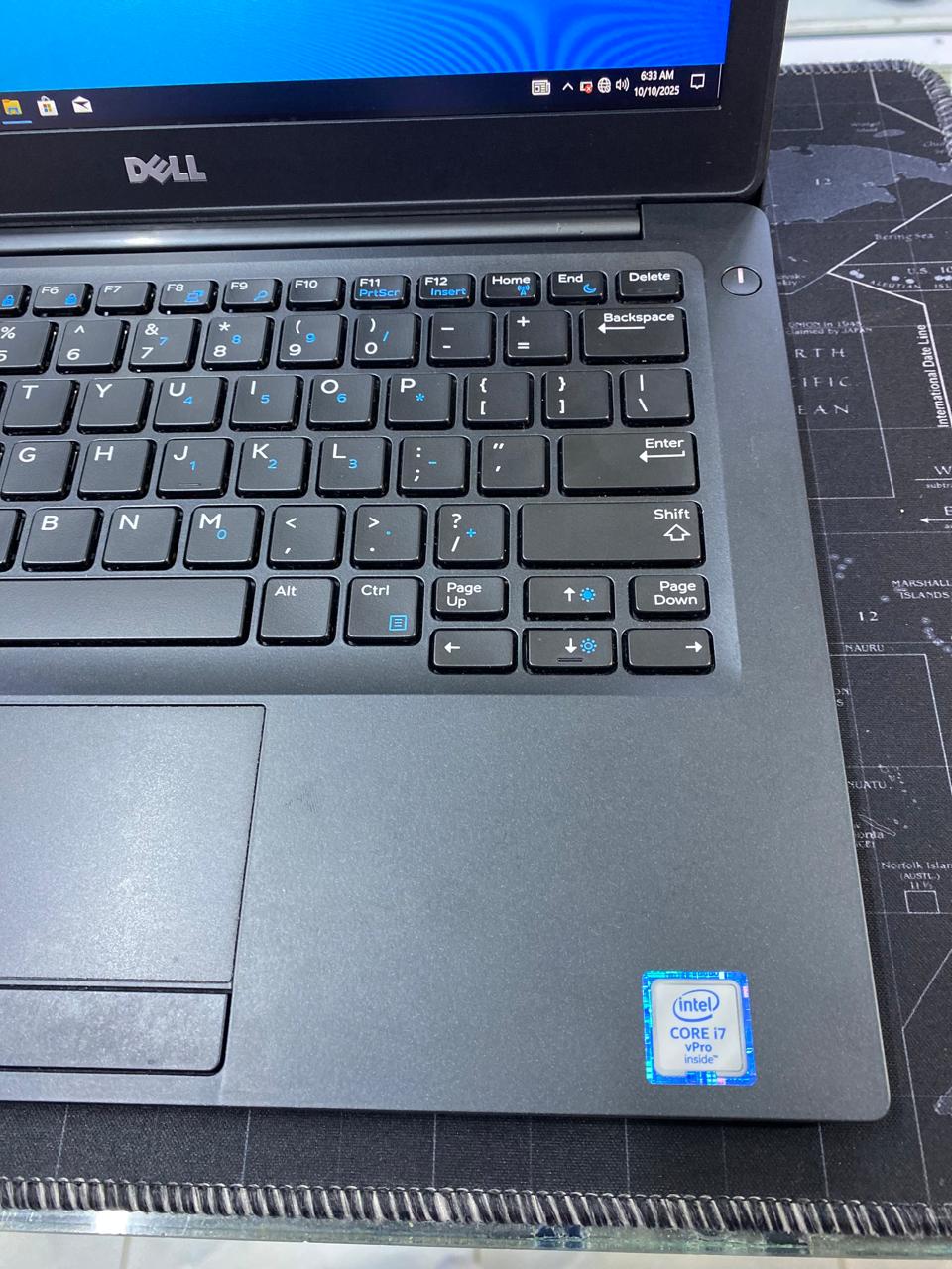 Dell latitude 7280 Intel Core i7 6th generation 8GB RAM & 256 GB SSD Storage with backlight keyboard
with 2.60 GHZ with 2 Cores and 4 logical processor