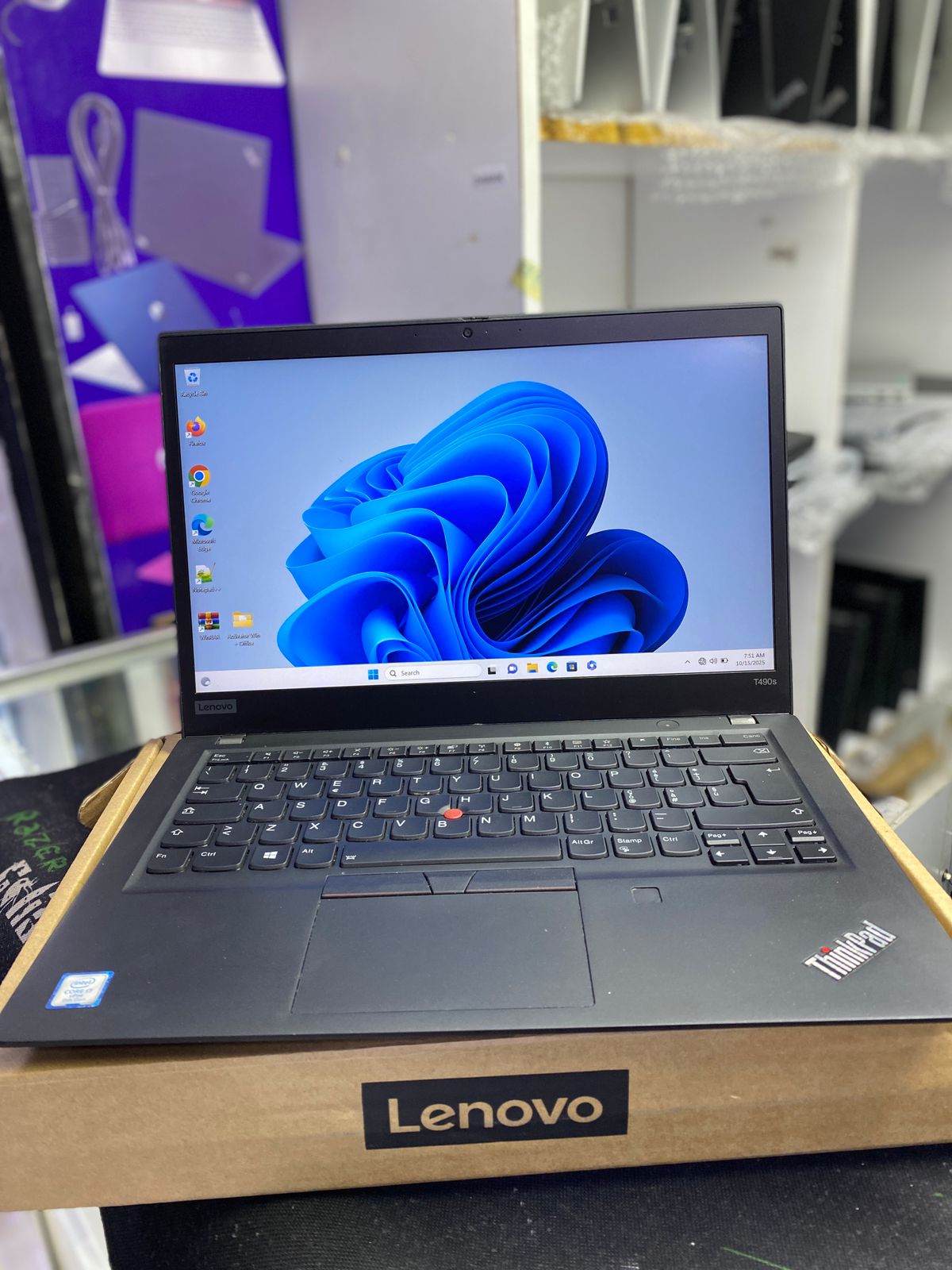 A Boxed Refurbished Grade A++ Laptops
LENOVO_MT_20NY_BU_Think_FM_ThinkPad T490s Intel(R) Core(TM) i7-8665U CPU @ 1.90GHz, 2112 Mhz, 4 Core(s), 8 Logical Processor 16GB RAM & 512 GB SSD Storage