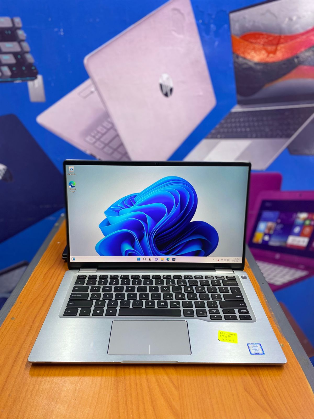 Dell Latitude 7400 Intel Core I7 8th generation Touch Screen X360 Refurbished laptop 16GB RAM & 512 GB SSD Storage with backlight keyboard and fingerprint sensor 14 inches screen