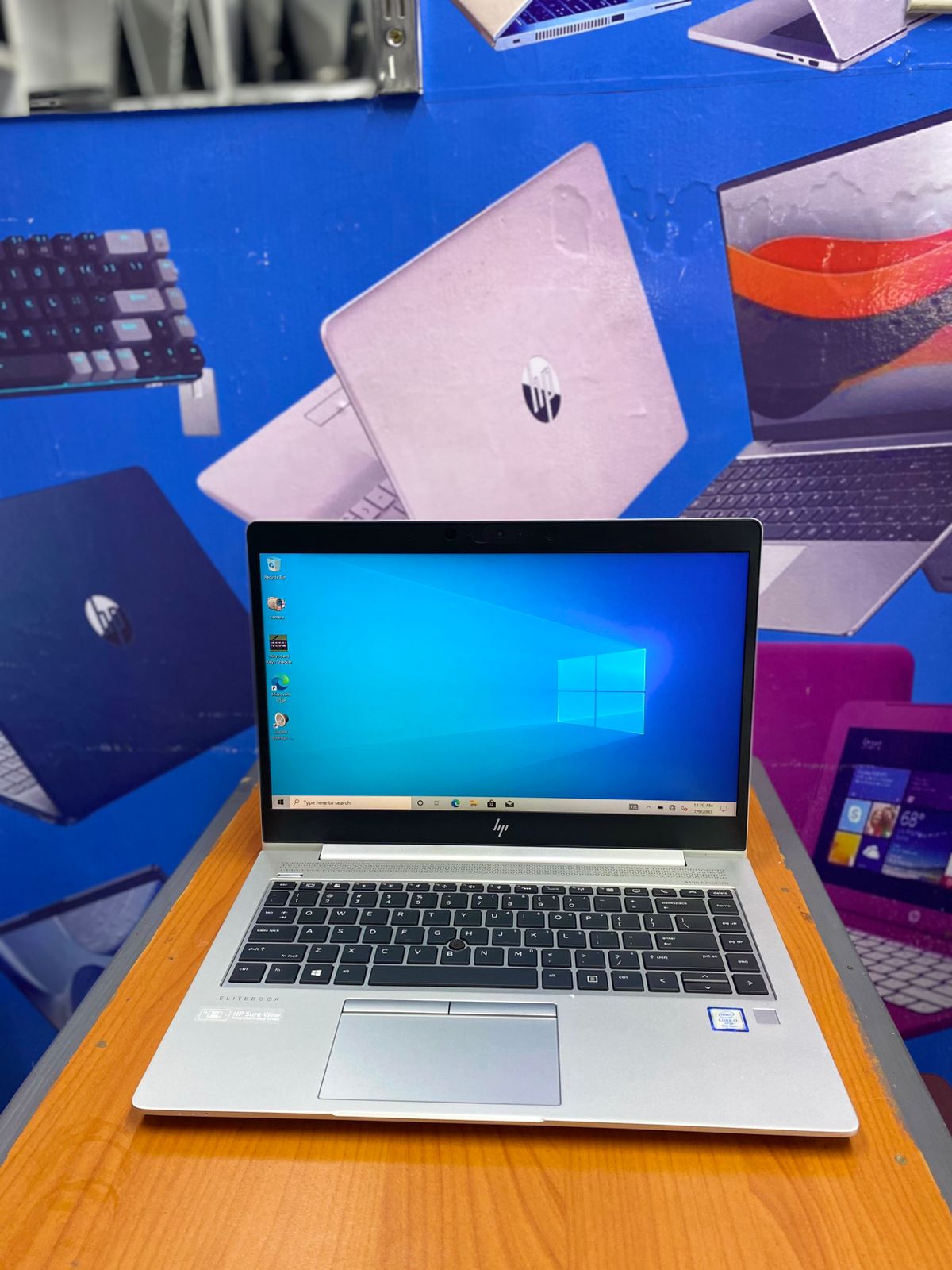 Hp Elite Book 840 G6 Inte Core i7 8th generation Refurbished Laptop Touch Screen 14 INCHES SCREEN WITH 16GB RAM & 512 GB SSD STORAGE WITH BANG & OLUFSEN SPEAKER WITH BACKLIGHT KEYBOARD