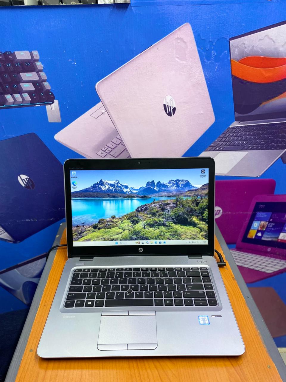 HP ELITEBOOK 840 G3 INTEL CORE I5 6TH GENERATION REFURBISHED LAPTOP 14 INCH SCREEEN SIZE 8GB RAM AND 256GB SSD STORAGE WITH BACKLIGTH KEYBOARD