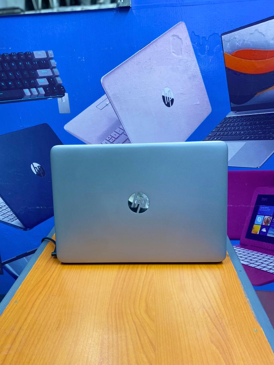 HP ELITEBOOK 840 G3 INTEL CORE I5 6TH GENERATION REFURBISHED LAPTOP 14 INCH SCREEEN SIZE 8GB RAM AND 256GB SSD STORAGE WITH BACKLIGTH KEYBOARD