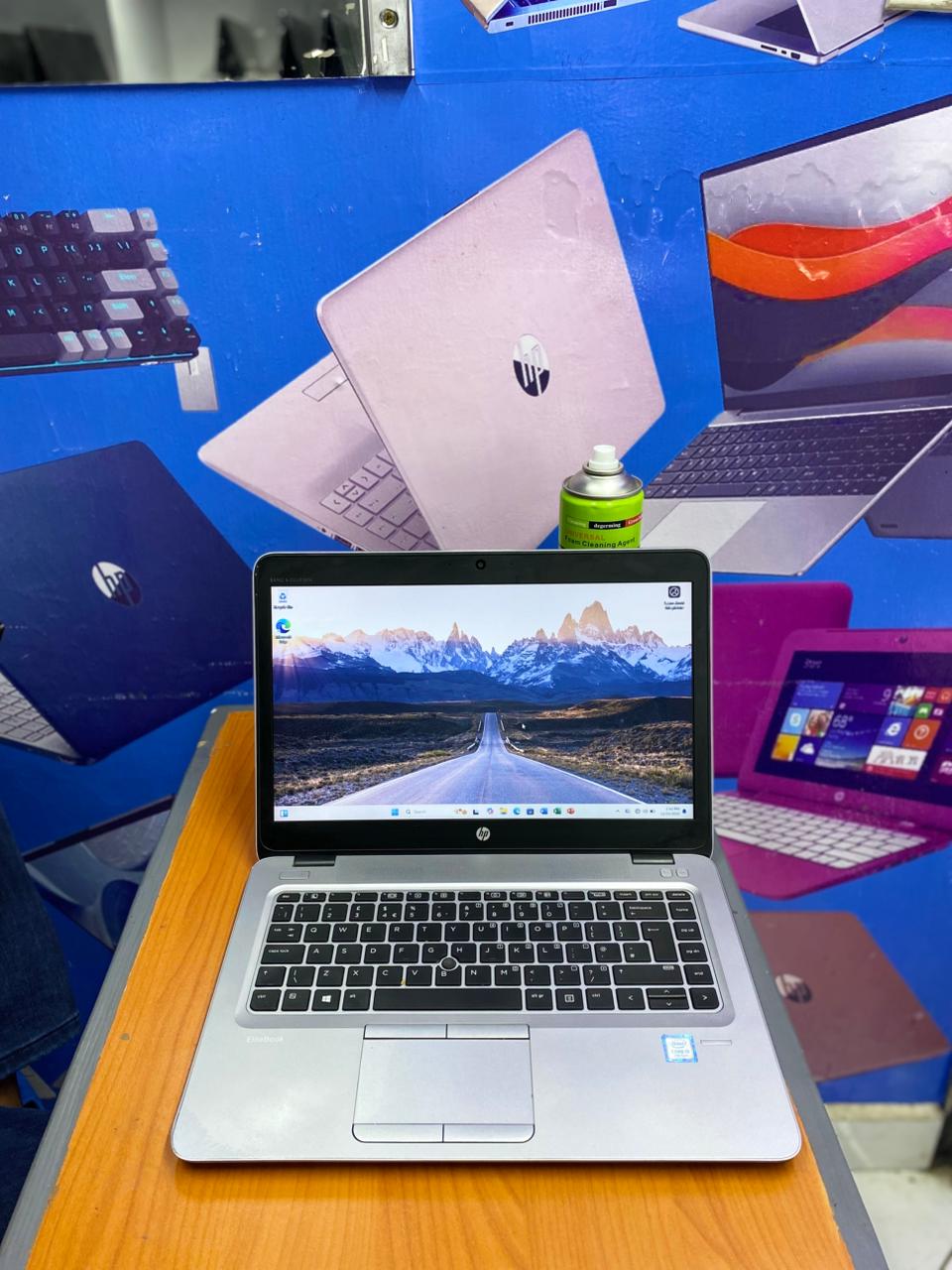 HP ELITEBOOK 840 G4 INTEL CORE I5 7TH GENERATION 14 INCHES SCREEN FHD DISPLAY REFURBISHED LAPTOP 8GB RAM & 256 GB SSD STORAGE WITH BACKLIGHT KEYBOARD (CORES: 2 & LOGICAL PROCESSOR: 4)