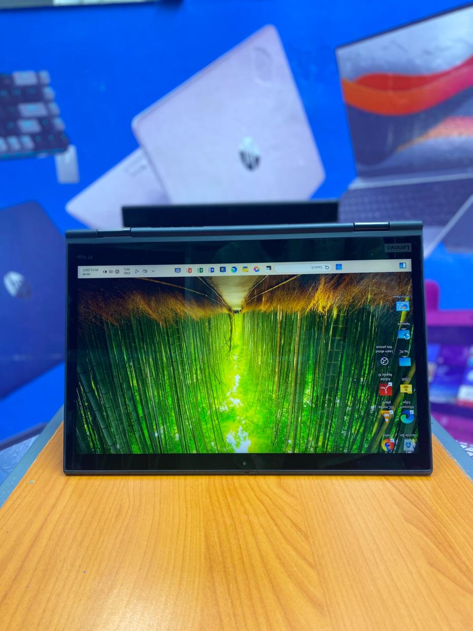 LENOVO THINKPAD X1 YOGA INTEL CORE I7 8TH GENERATION TOUCH SCREEN X360 WITH STYLUS PEN REFURBISHED LAPTOP 16 GB RAM & 512 GB SSD STORAGE WITH BACKLIGHT KEYBOARD AND FINGERPRINT SENSOR