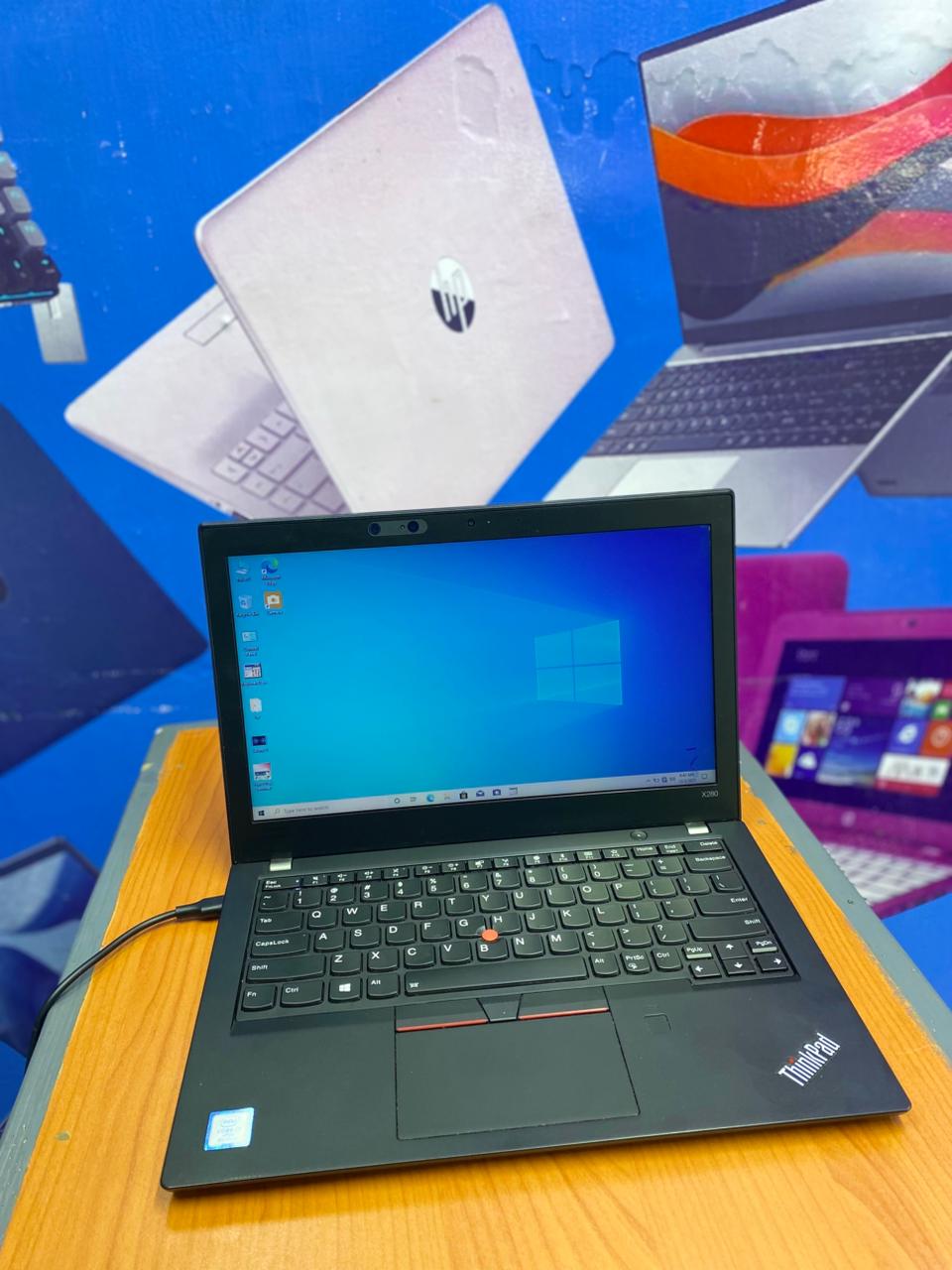 LENOVO THINKPAD X280 INTEL CORE I5 8TH GENERATION REFURBISHED LAPTOP 8GB RAM & 256 GB SSD STORAGE BACKLIGHT KEYBOARD AND FINGERPRINT SENSOR