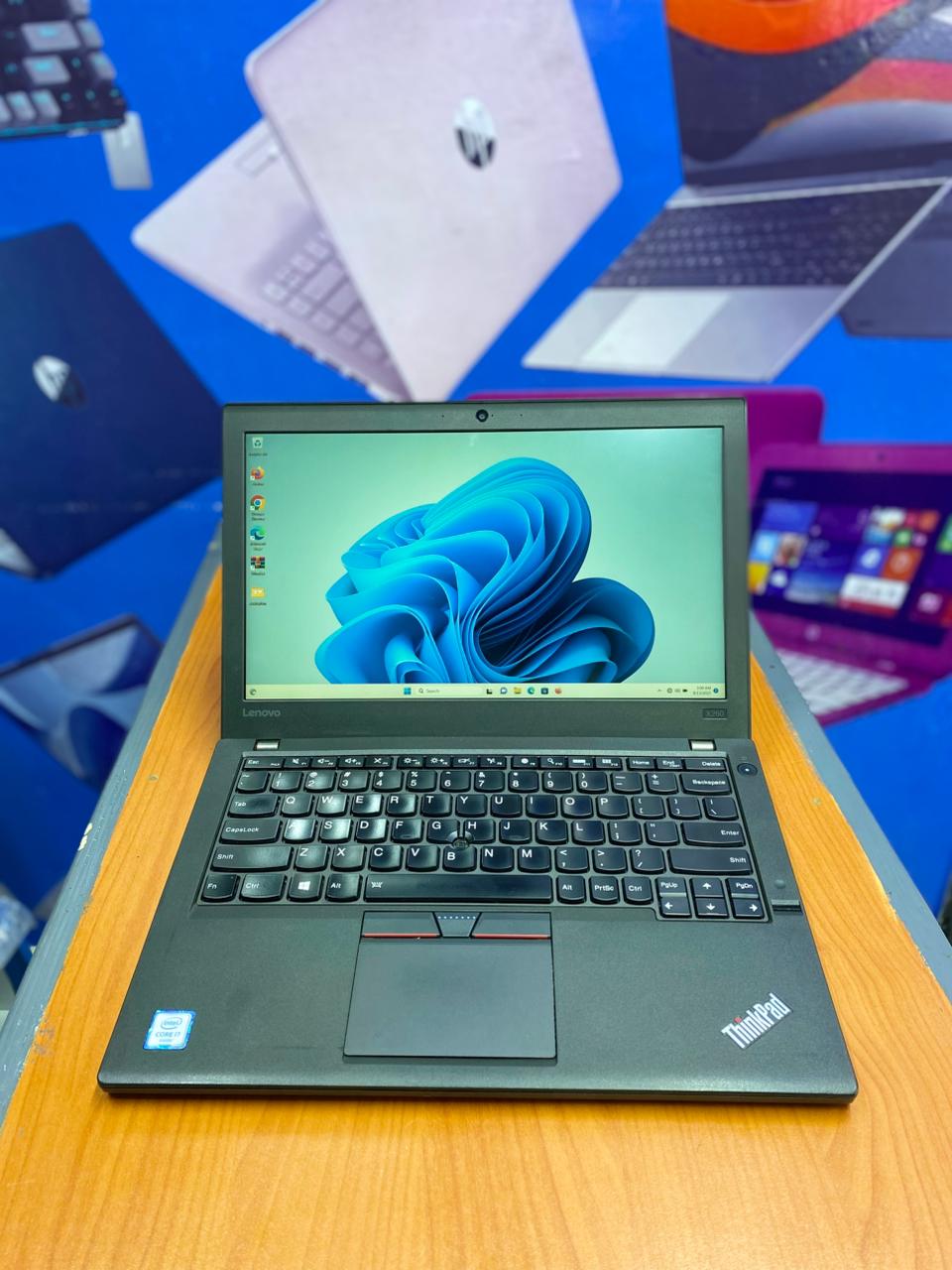 LENOVO THINKPAD X260 INTEL CORE I7 8GB RAM 256GB STORAGE 6TH GENERATION REFURBISHED LAPTOP 12.5 INCHES SCREEN DISPLAY (WINDOWS 11 PRO + OFFICE 2024)