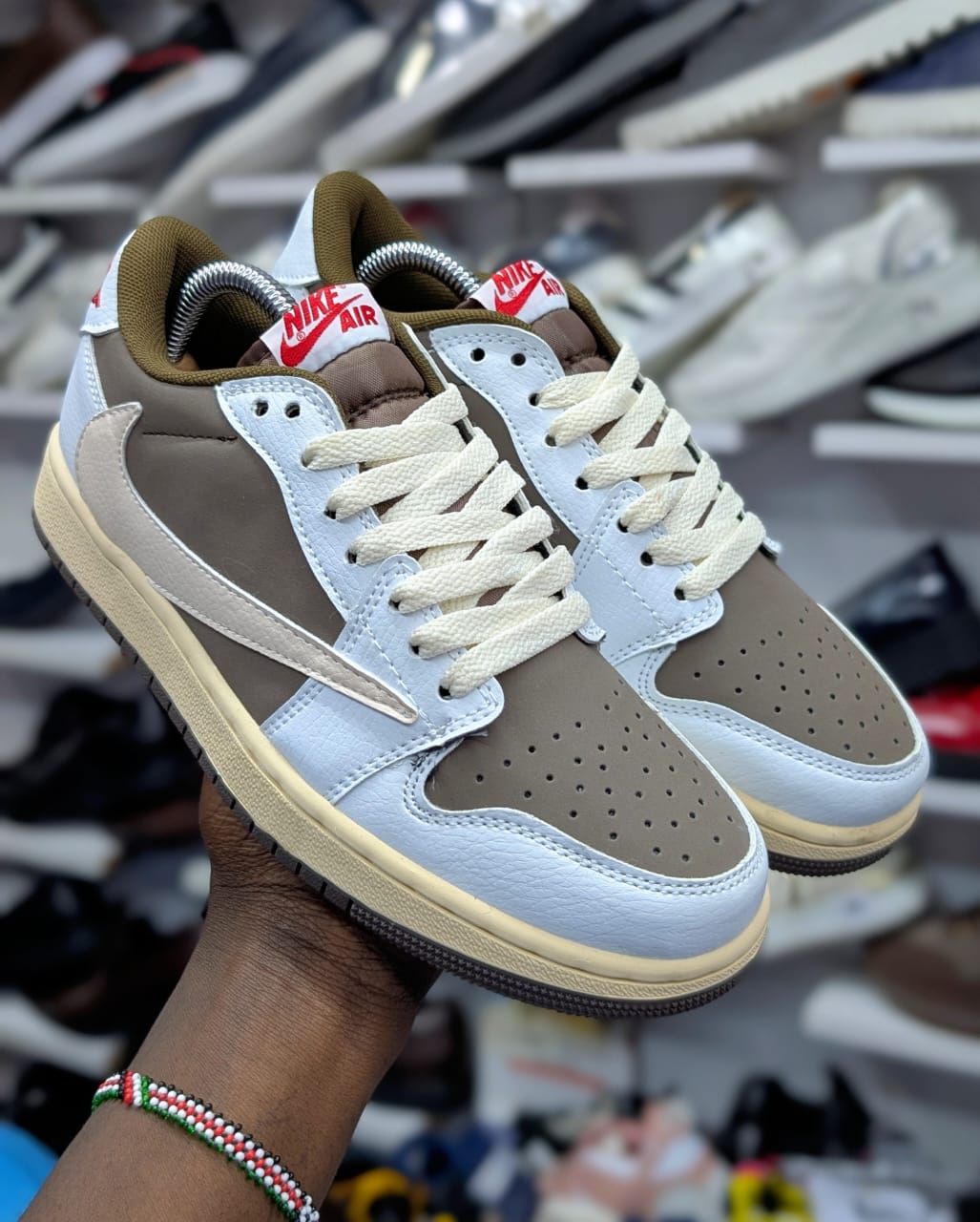 🔥 On Offer Air Jordan 1 Retro Low Cut Travis Scott Mocha Inspired Customized SB Dunk & Jordan Style High-Quality Sneakers – Premium Streetwear Trainers with Durable Rubber Sole, Cushioned Comfort