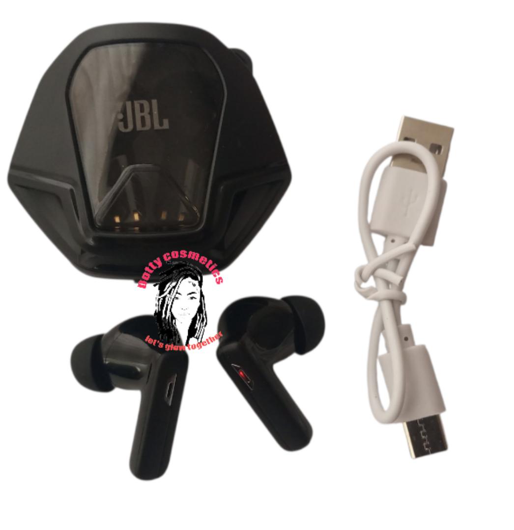 JBL K28 Wireless Gaming Earbuds – Bluetooth Earphones with LED Case
Upgrade your gaming and music experience with K28 wireless earbuds. Built for speed and style, these earbuds feature low latency,