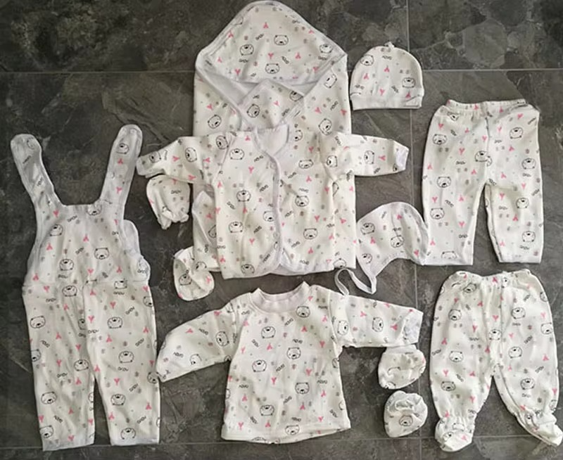 0-6M Newborn Layette Gift Set Bodysuits Pants for Baby Girl 11 Pieces Essentials and Accessories Newborn Baby Clothes