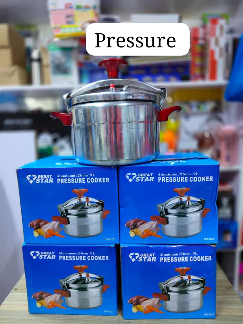Great Star 9L Pressure Cooker. Large, durable, and efficient, it locks in flavor and nutrients while cutting down cooking time—ideal for big families and gatherings.