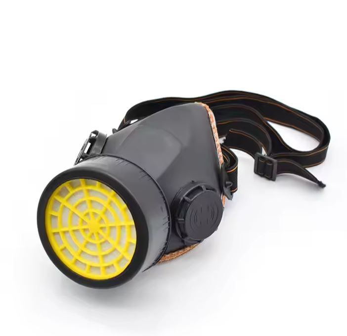 NP 305 Gas Mask Respirator - Light Weight Filter Mask for Reliable Protection