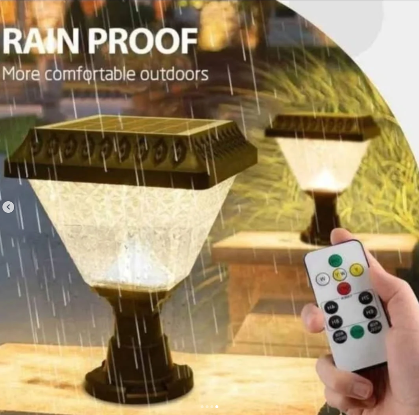 Solar gate light/solar pillar light