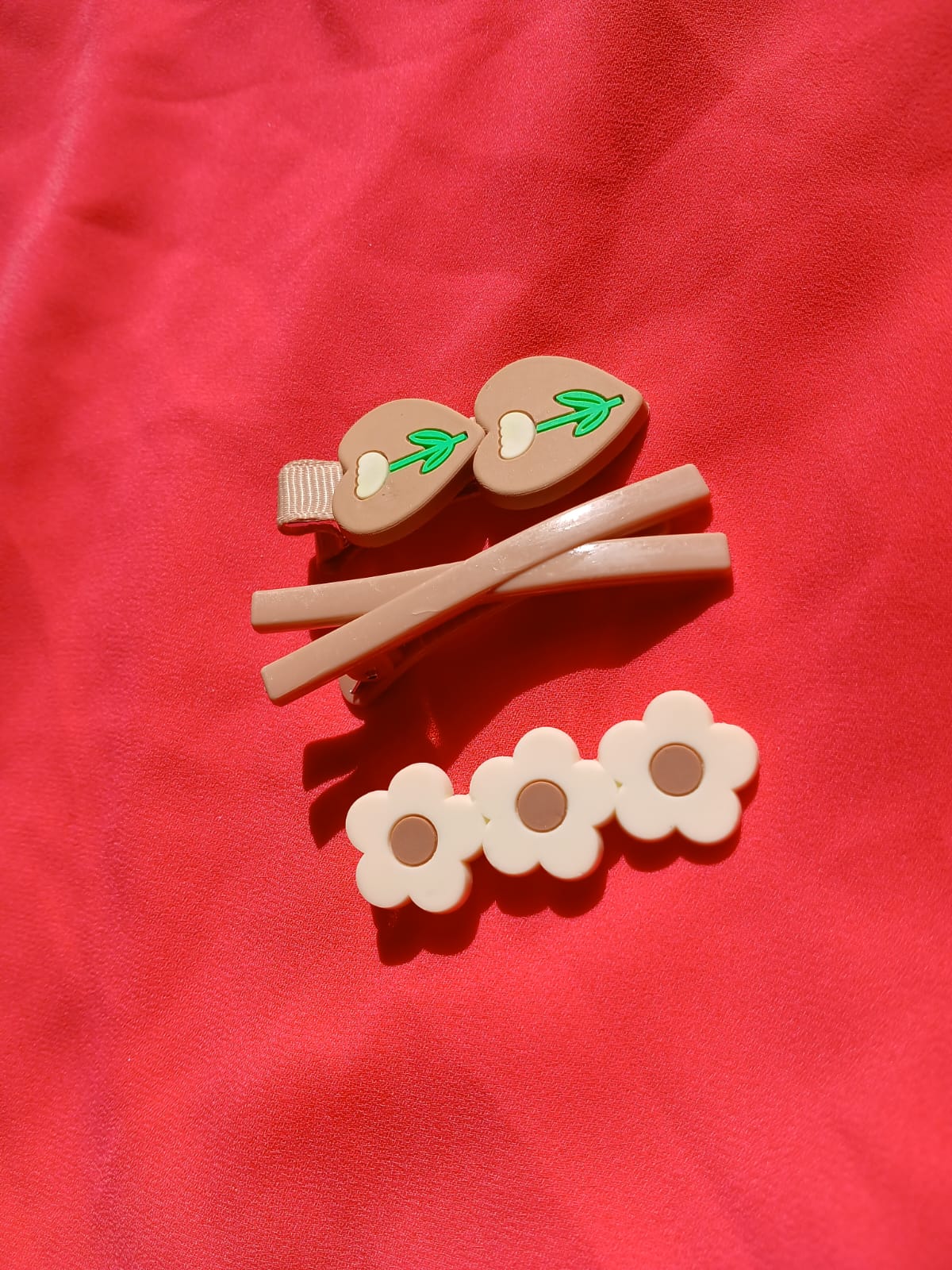 3PCS Cute Neutral Hair Clip Set for Girls – Korean Style Matte Barrettes with Bunny, Bow & Heart Designs