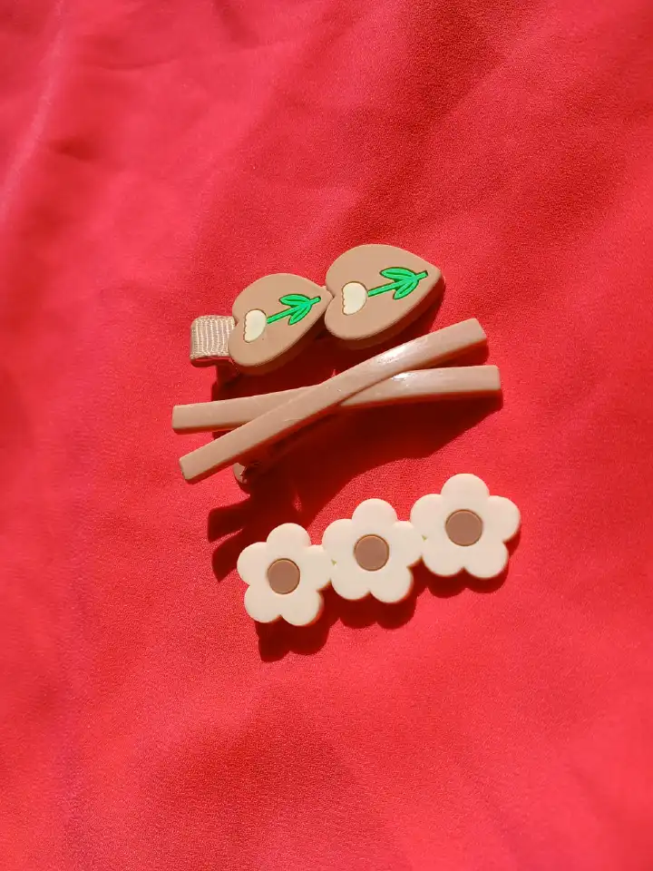 3PCS Cute Neutral Hair Clip Set for Girls – Korean Style Matte Barrettes with Bunny, Bow & Heart Designs