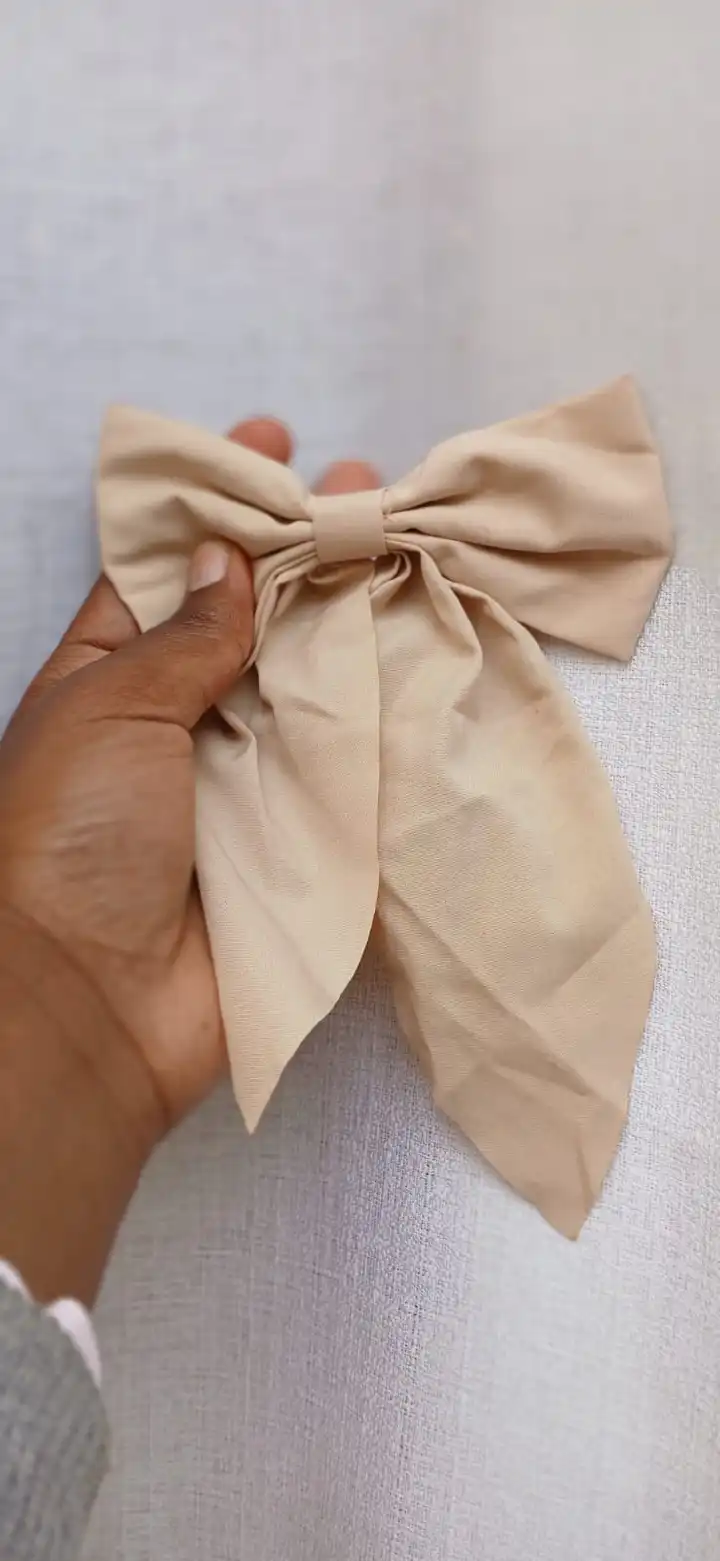✨ Cute Cream Mini Bow Hair Clip 🎀 Elegant Satin Accessory for Girls & Women | Everyday Chic & Special Occasions 💕