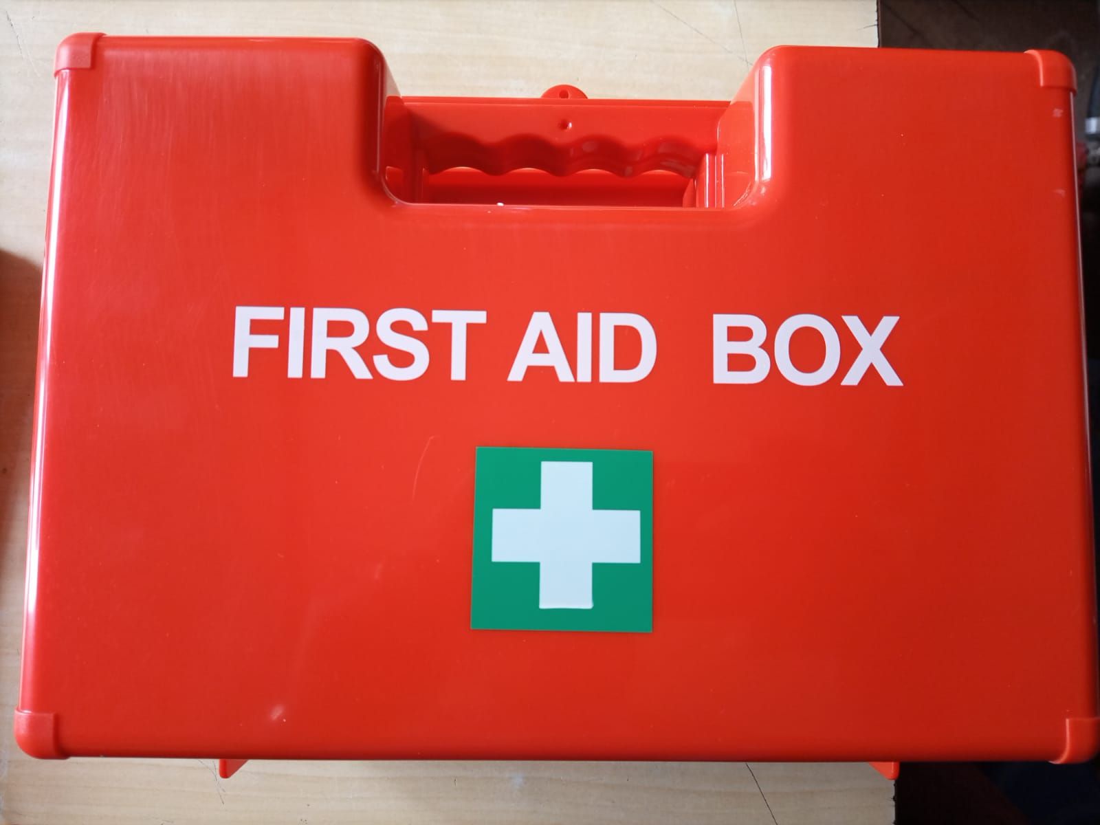 First Aid Box – Your Safety, Our Priority! 🩹
Be prepared for any minor injury or emergency with our durable first aid box. Compact, organized, and stocked with essential medical supplies, it’s perfec