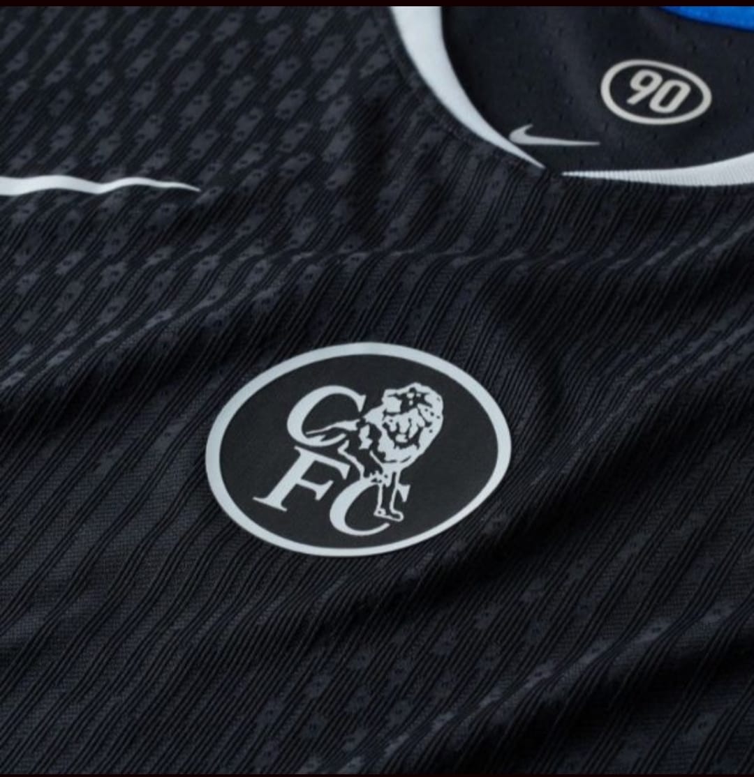 🖤 New Arrival! Chelsea FC 2025/26 Black Jersey – Modern Fit Football Fan T-Shirt – Lightweight, Breathable Short Sleeve Sportswear