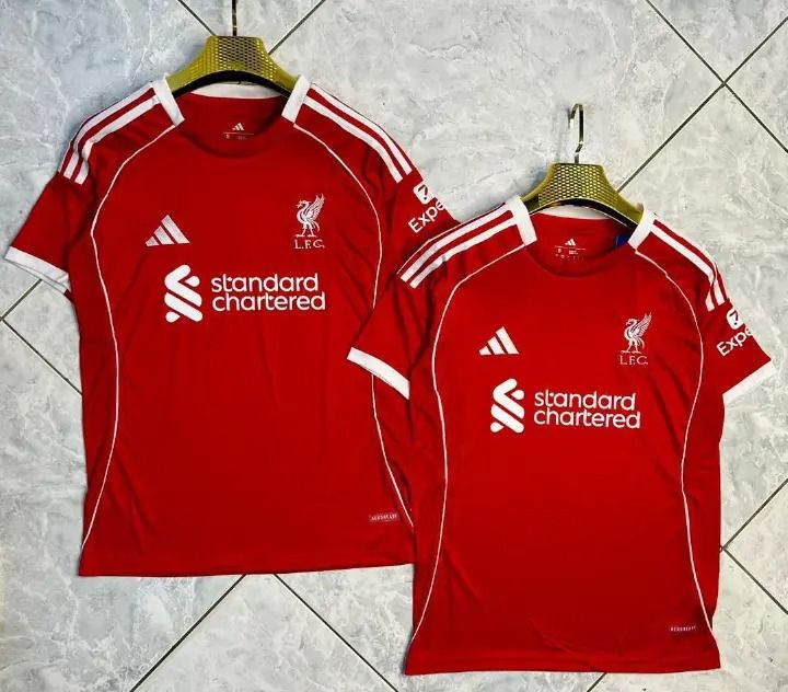 Liverpool 25/26 Red Football Jersey for Men – Premium Lightweight Soccer Shirt, Breathable Sweat-Wicking Training Top for Sports, Gym & Casual Wear