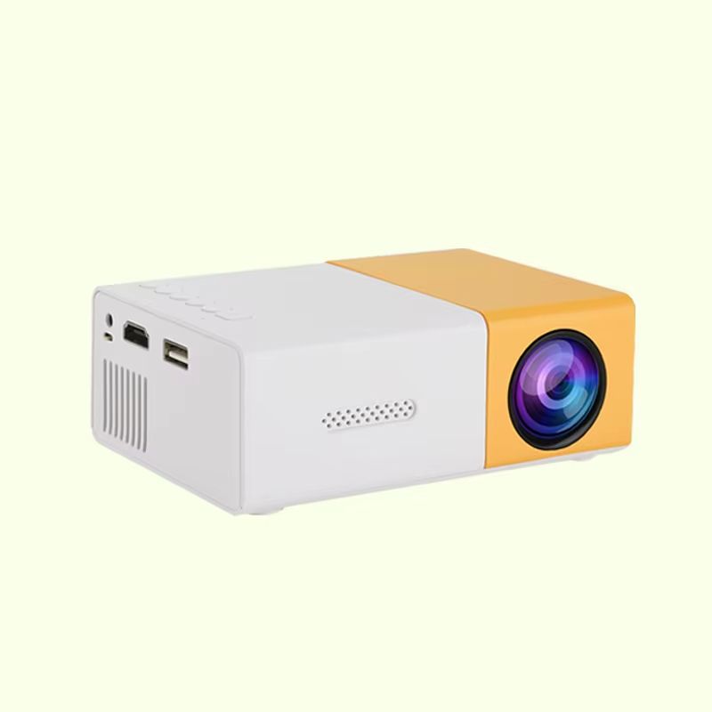 YG300 is suitable for bedroom, dormitory, student mobile screen projection, home theater, 4K projector, home projector