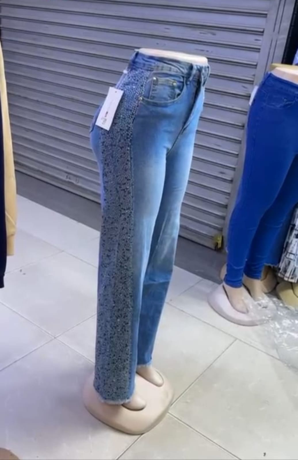 Women’s Fancy Mummy Jeans with Pearl Design