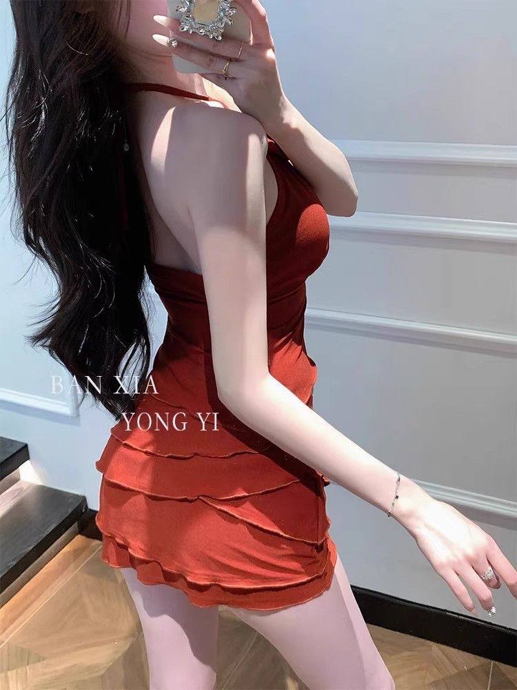 Exquisite split swimsuit, women's red flower high beauty new style, hanging neck, strapless, bare back, pure desire, small chest, beach vacation, hot spring