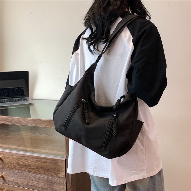 Fashionable large capacity versatile simple handbag travel bag student internet celebrity new wholesale women's shoulder crossbody bag