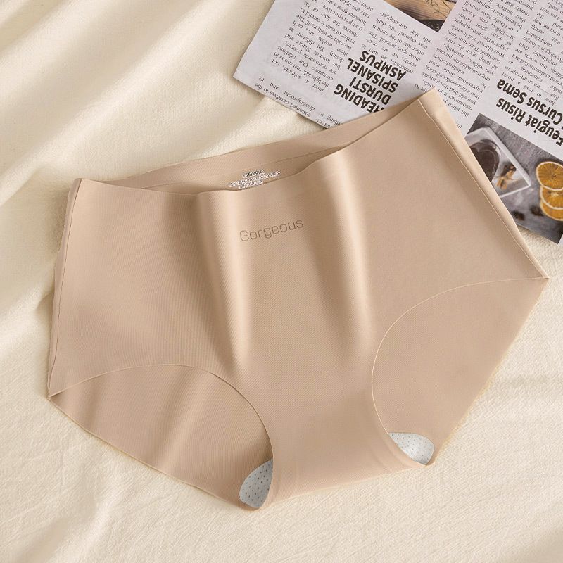 3*Sets Yoga fitness seamless underwear for women, made of 7A mulberry silk, antibacterial crotch, non buttock, women's mid waist sports triangle shorts