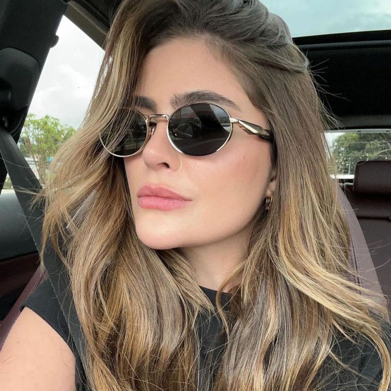 Elliptical small frame sunglasses for women, high-end brand, European and American personality, trendy, UV resistant sunglasses, cross-border glasses