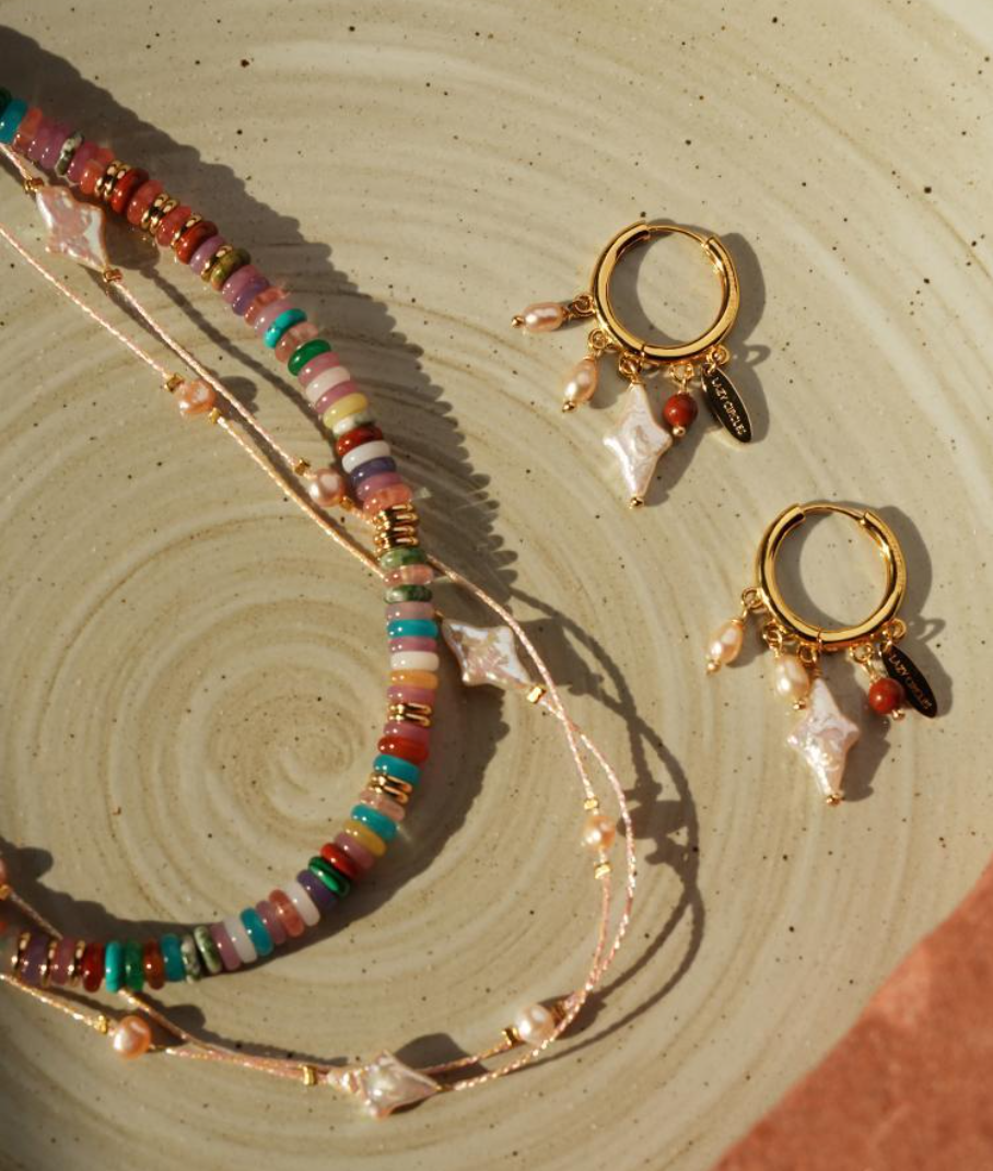 Boho Beaded Choker Necklace for Women, Gemstone Choker Natural Stone Freshwater Pearl Surfer Necklaces 18K Gold Plated Summer Beach Handmade Jewelry Rainbow One size