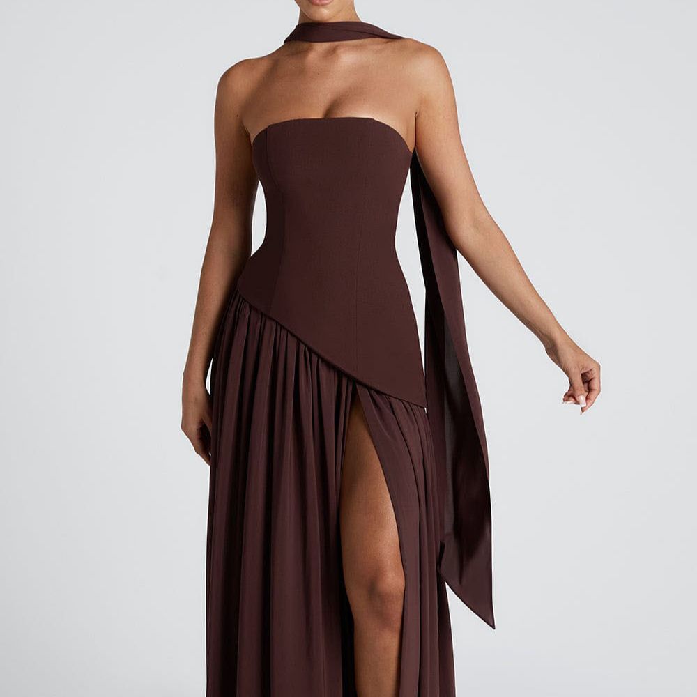 Cross border summer new European and American women's black and white contrasting scarf temperament sexy off shoulder split dress wholesale